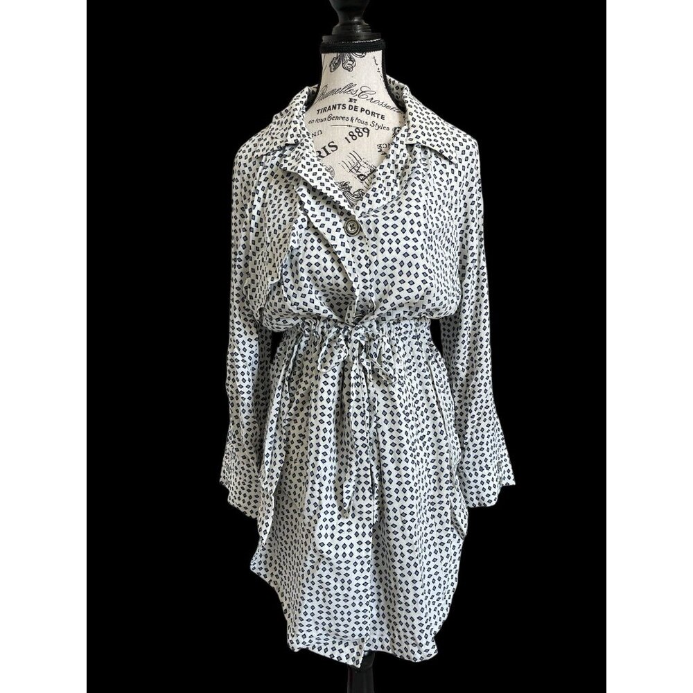 Anthropologie Sightseer Trench by Cartonnier Unique lightweight Size Medium